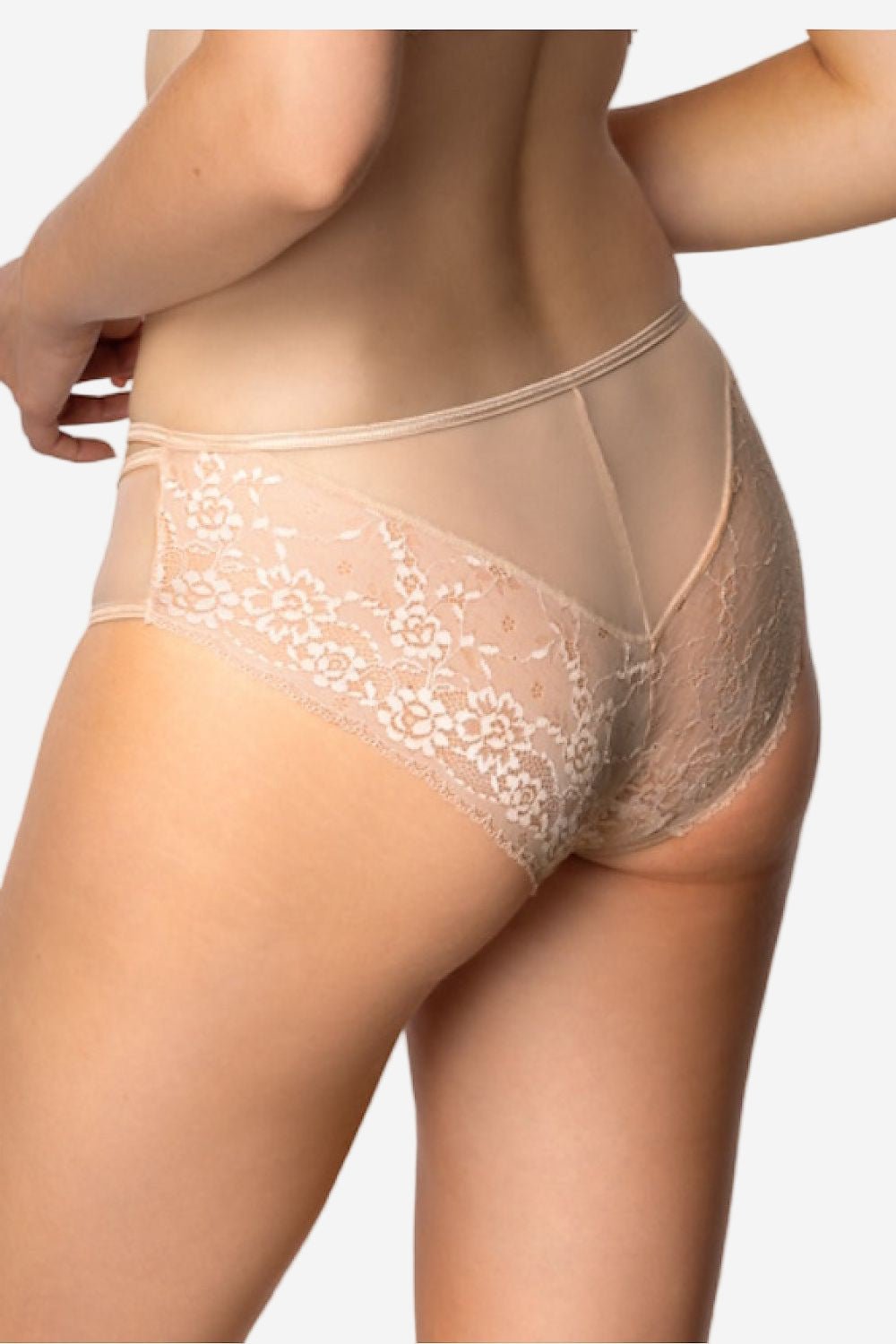 Emma Breifstrosor - Amy Lingerie